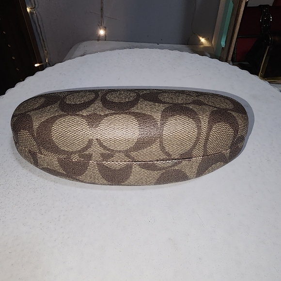 COACH glasses case - Picture 5 of 5